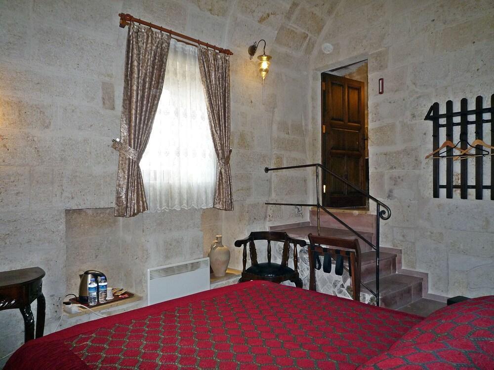 Отель Cave Konak Cappadocia- Special Category Ургуп Экстерьер фото